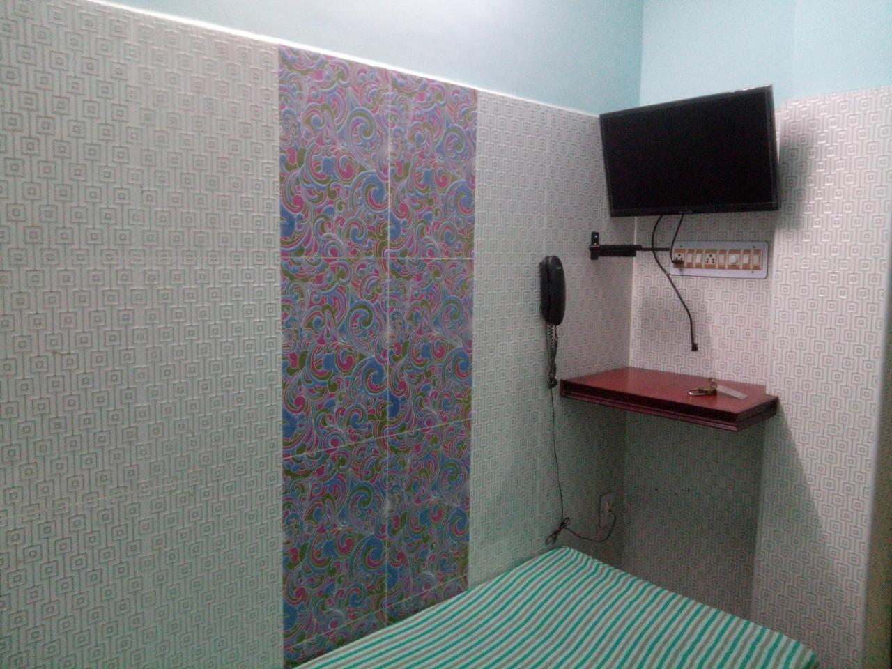 Classic Guest House Chennai Exterior photo